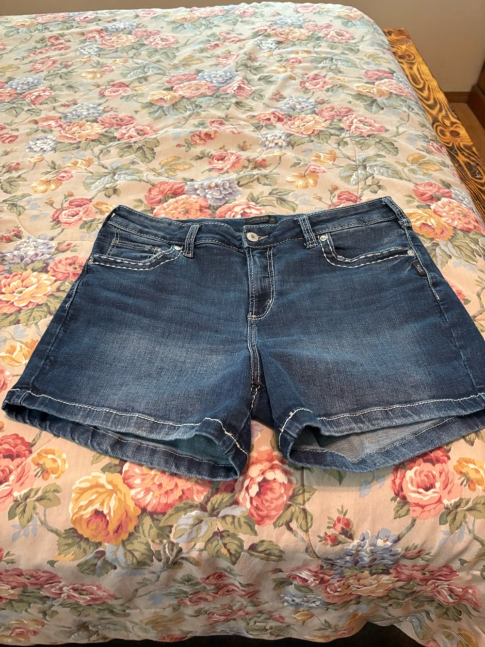 Silver Jeans Dark Blue Women's Denim Shorts